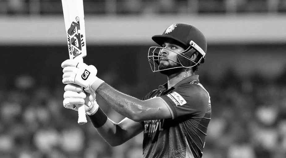 রাউয়ালপিন্ডির নয় ছক্কা: রজাউল্লাহর কাঁচা গতি, হেসনের ধৈর্য আর আমার পাঁচ ম্যাচের কালি-নিয়ম